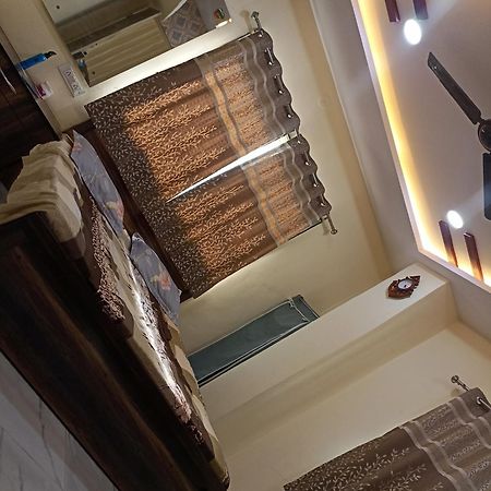 City Centre Flat 奥兰加巴德 外观 照片